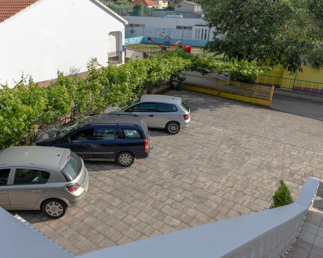 Apartments Vedmar Bibinje Exterior foto